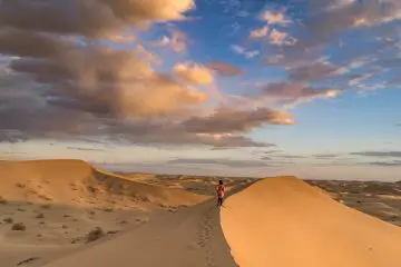 Varzaneh Desert p 360x240 - Gandom Beryan