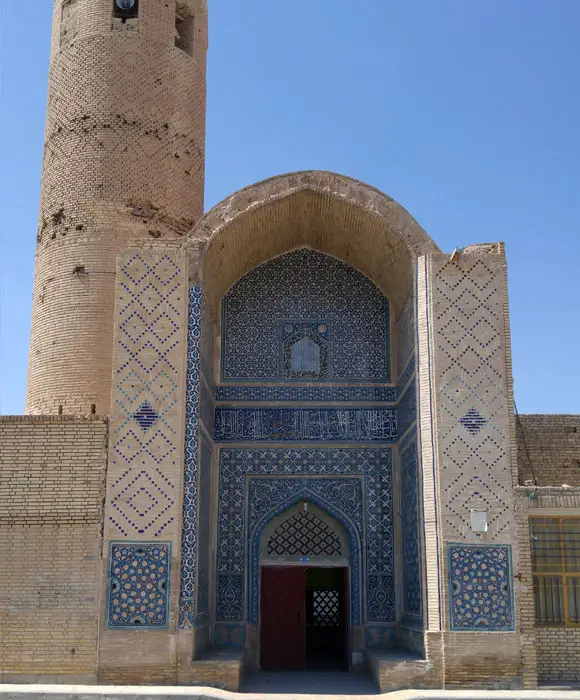 varzane jame mosque 3 - Varzaneh Desert