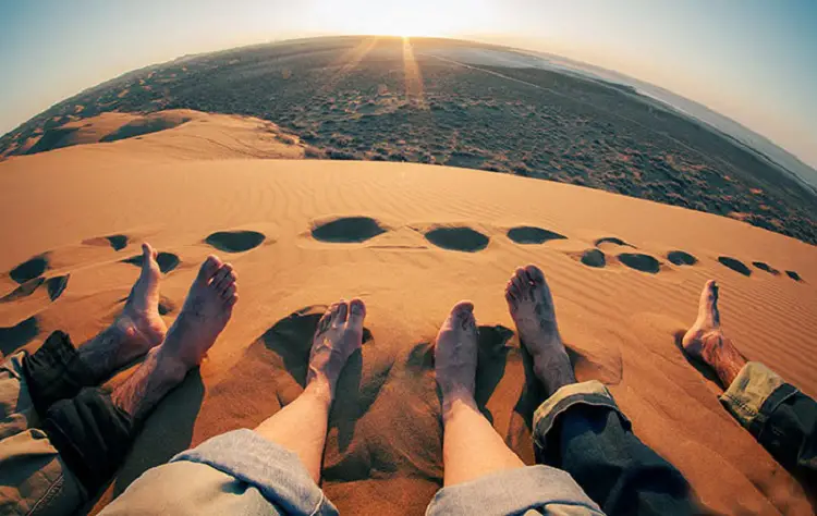 maranjab barefoot - Maranjab Desert